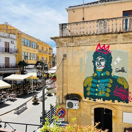 La Meridiana - Centro Storico Di Pizzo Buitenkant foto